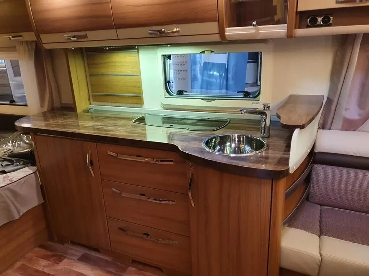 Billede 4 - Knaus Südwind Exclusive 580 UDF (2015) 