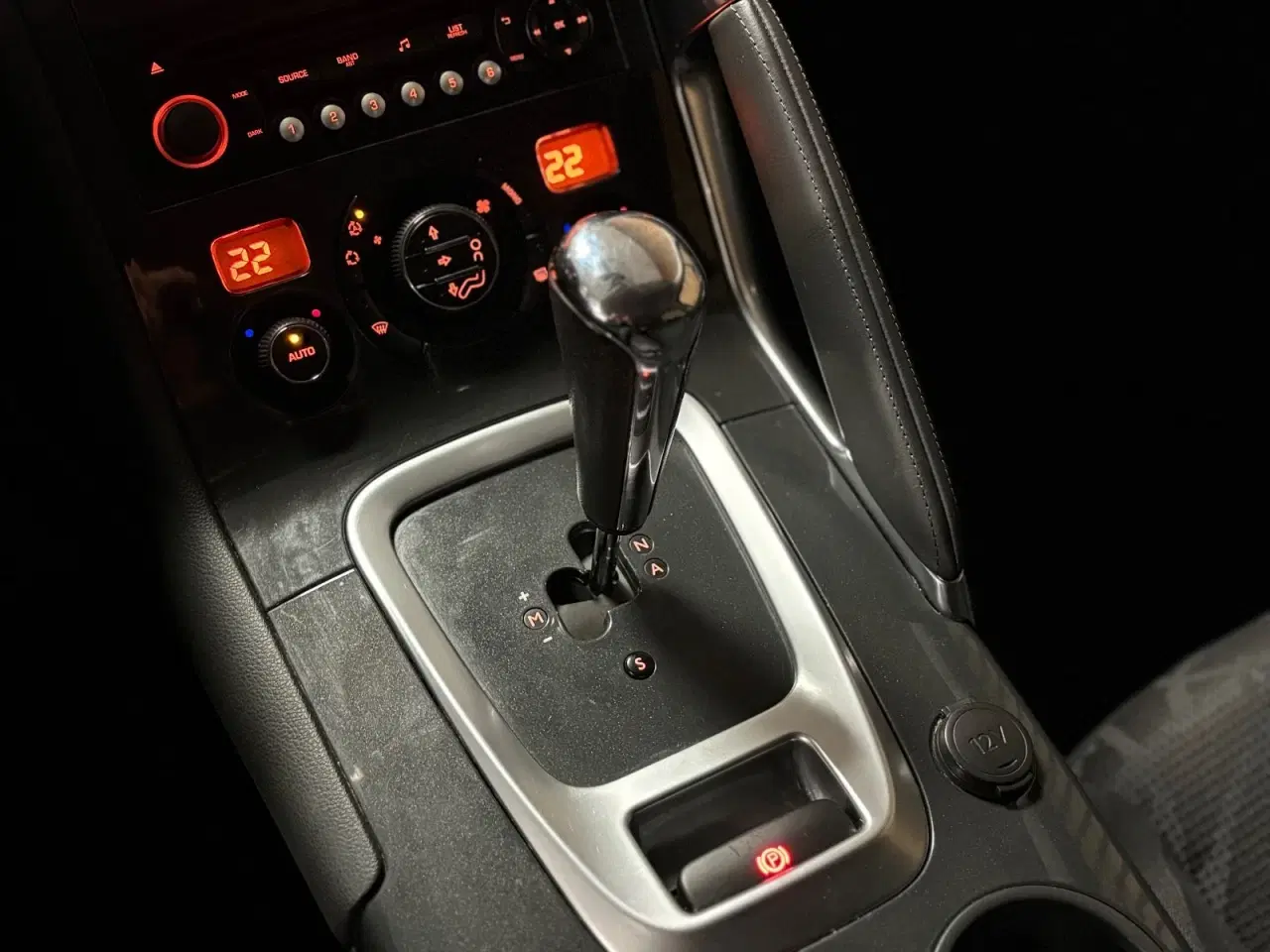 Billede 15 - Peugeot 3008 1,6 e-HDi 112 Style ESG