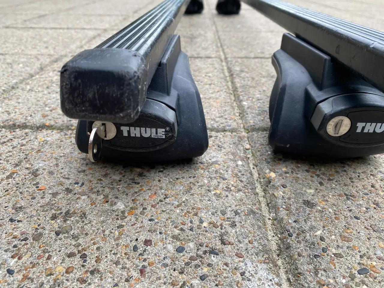 Billede 2 - Thule tagbøjler