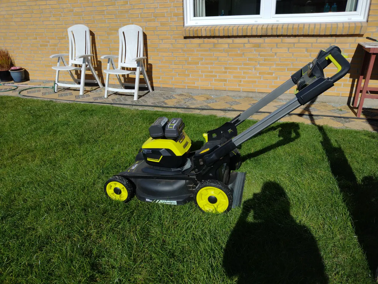 Billede 4 - Ryobi akku plæneklipper. Max Power 36V.