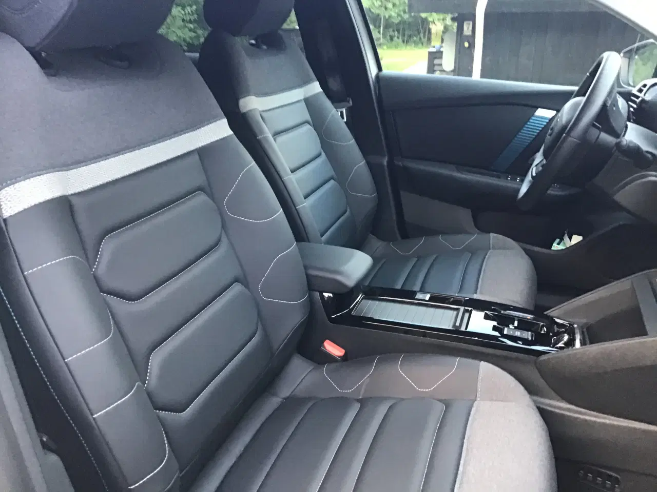 Billede 8 - 1/2 pris - flot Citroën el-bil til salg E-c4 Shine