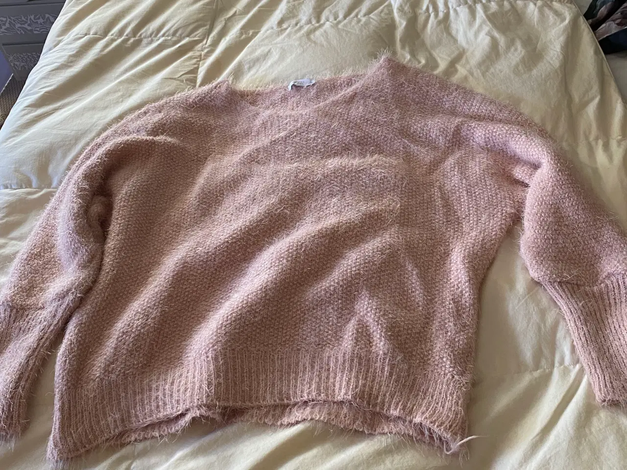 Billede 12 - T- Shirt i forskellige farver og mærker sælges.