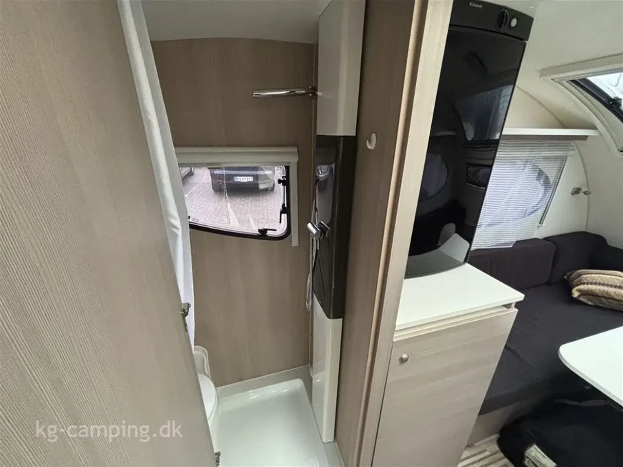 Billede 11 - 2014 - Adria Action 361 LH Kompakt og stilfuld campingvogn med lav totalvægt.