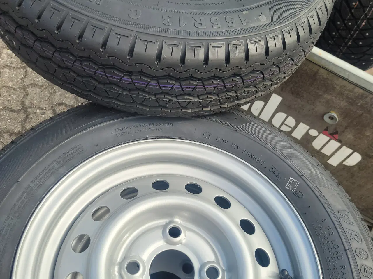 Billede 1 - 155 R 13" C