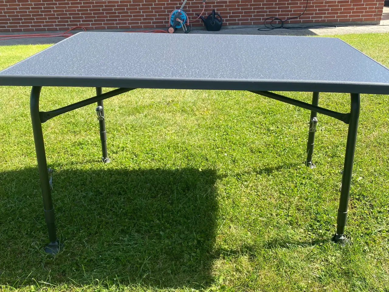 Billede 1 - Bord 80•120 cm 4 stole 2 benstøtter 