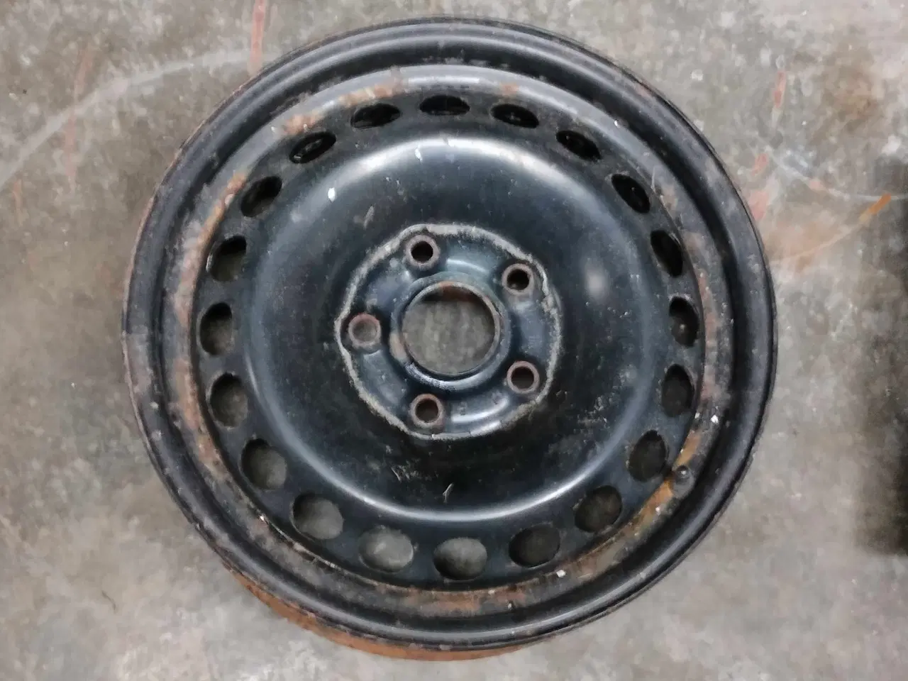 Billede 1 - Stålfælge original VW 15"