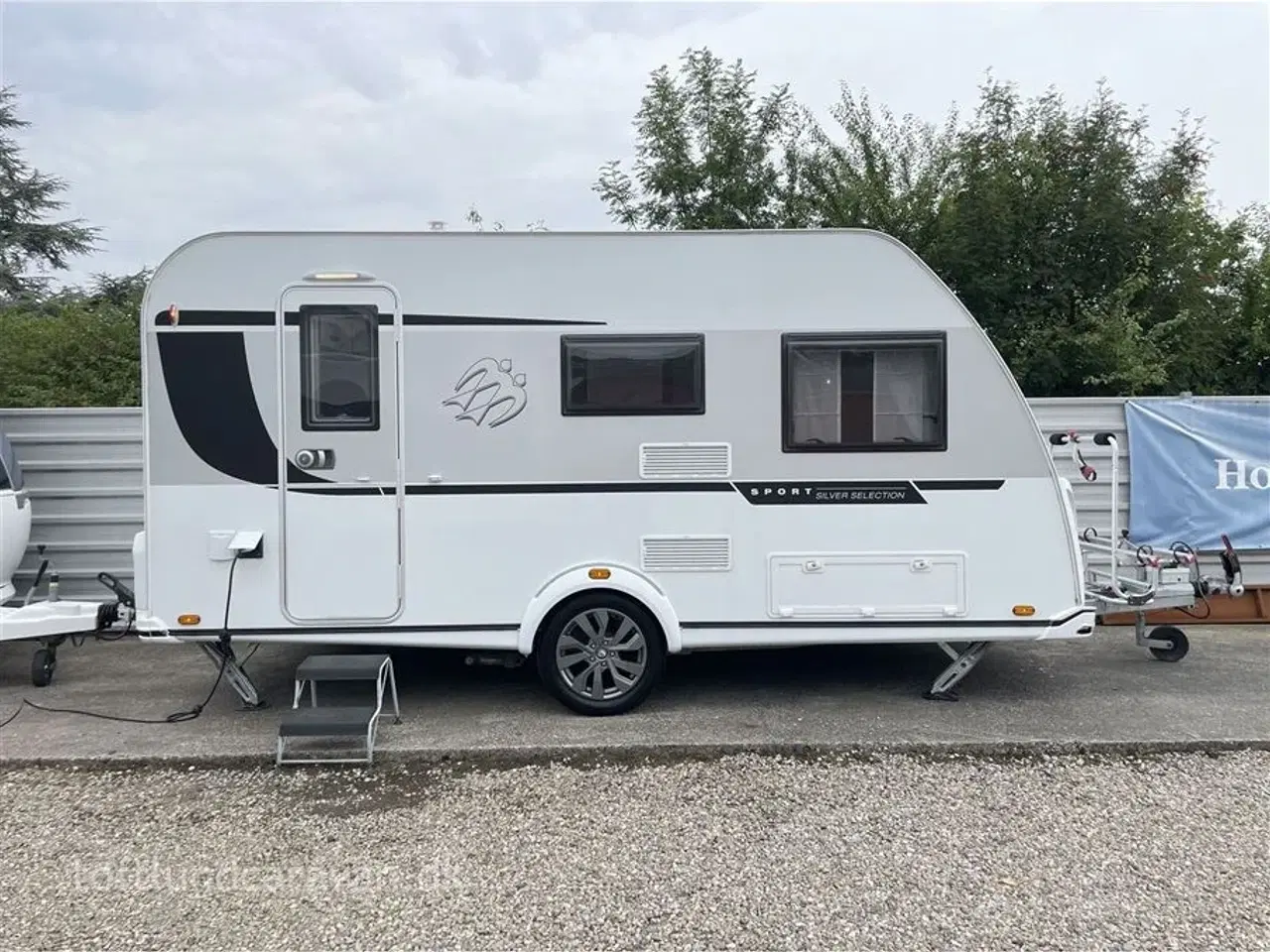 Billede 19 - 2021 - Knaus Sport Silver Selection   Fremtræder som NY overalt, m/MOVER + GULVVARME + ISABELLA fortelt mv. LAV VÆGT.