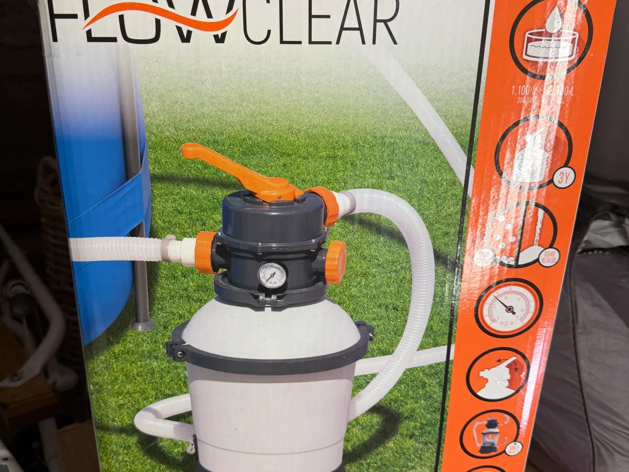 Billede 1 - Bestway Flowclear Sandfilterpumpe - 3.028L/t