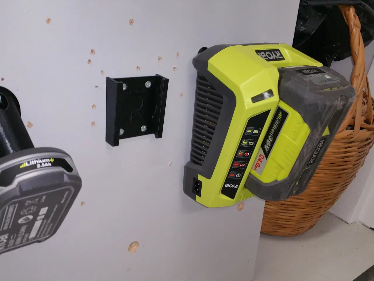 Billede 4 - Ryobi - holdere - beslag - 3d print