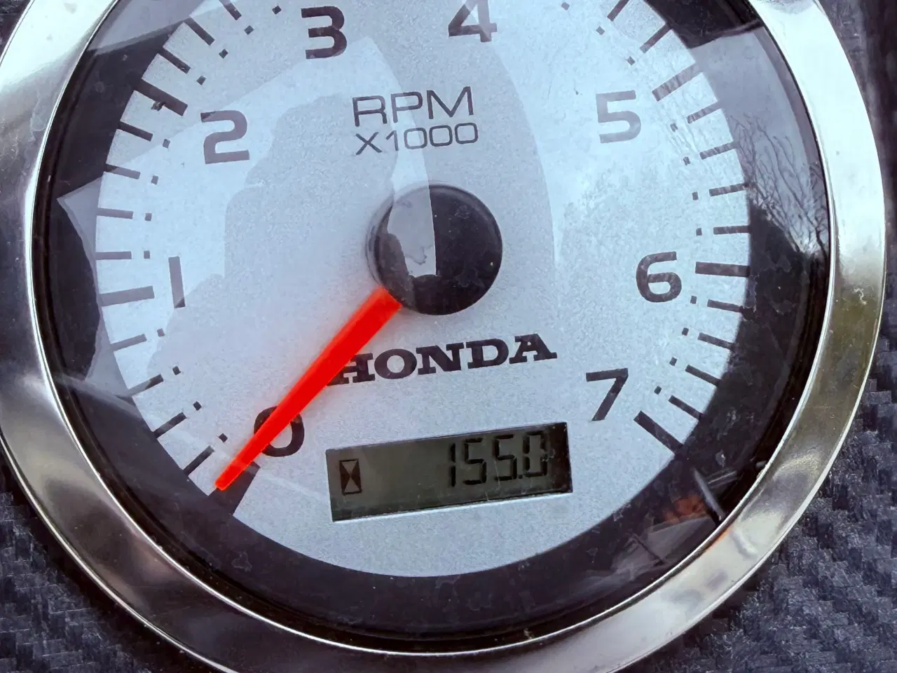 Billede 7 - Veludstyret motorbåd, Honda 80 HK 2018