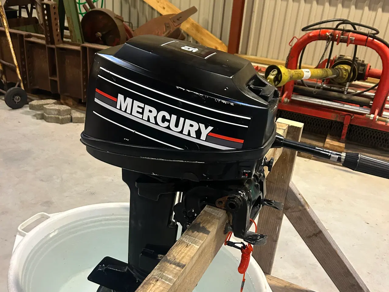 Billede 3 - 10 fods gummi/rib båd med 15 hk mercury motor 