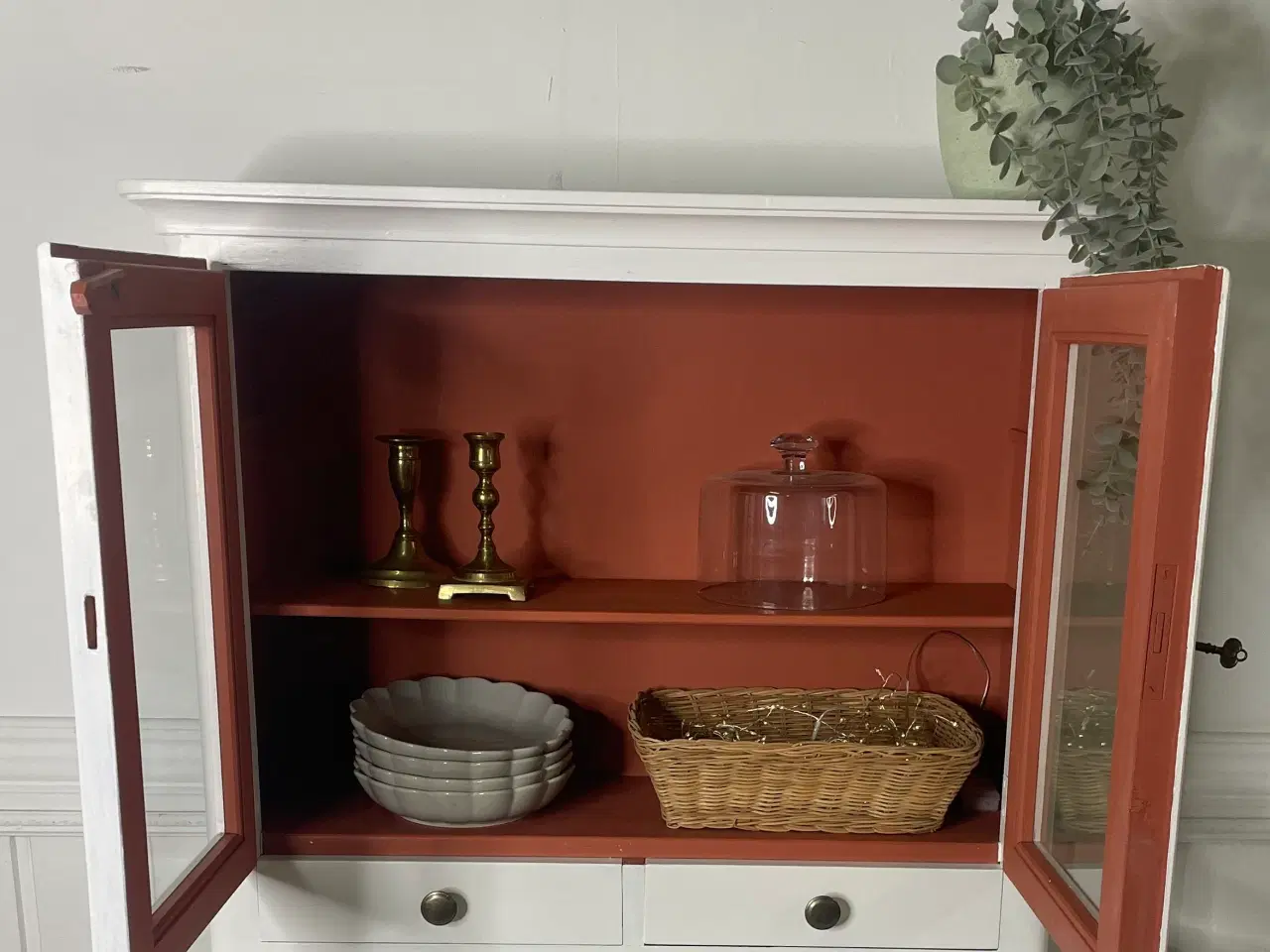 Billede 2 - Gammelt vitrineskab