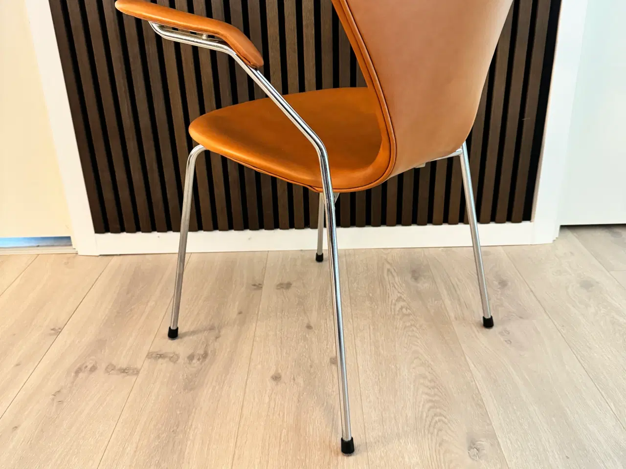 Billede 5 - AJ Syver Stole Armlæn 6 stk. Cognac Læder