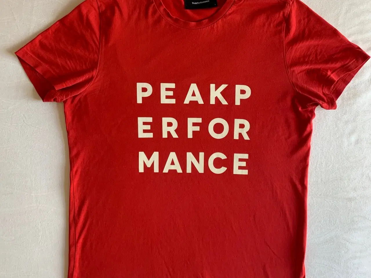 Billede 1 - Peak Performance t-shirt (Str. L)
