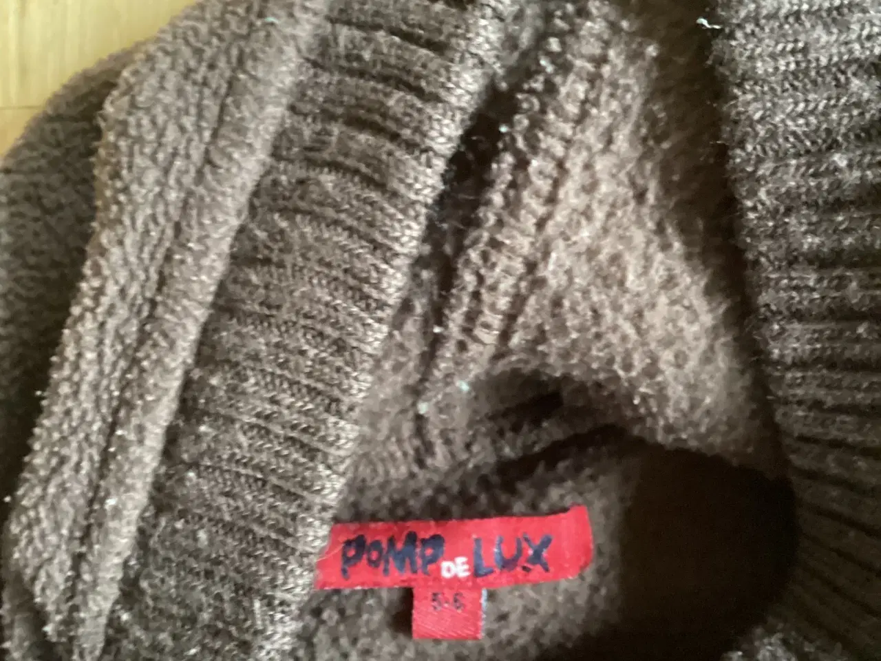 Billede 3 - Bluse pakke str. 110-116