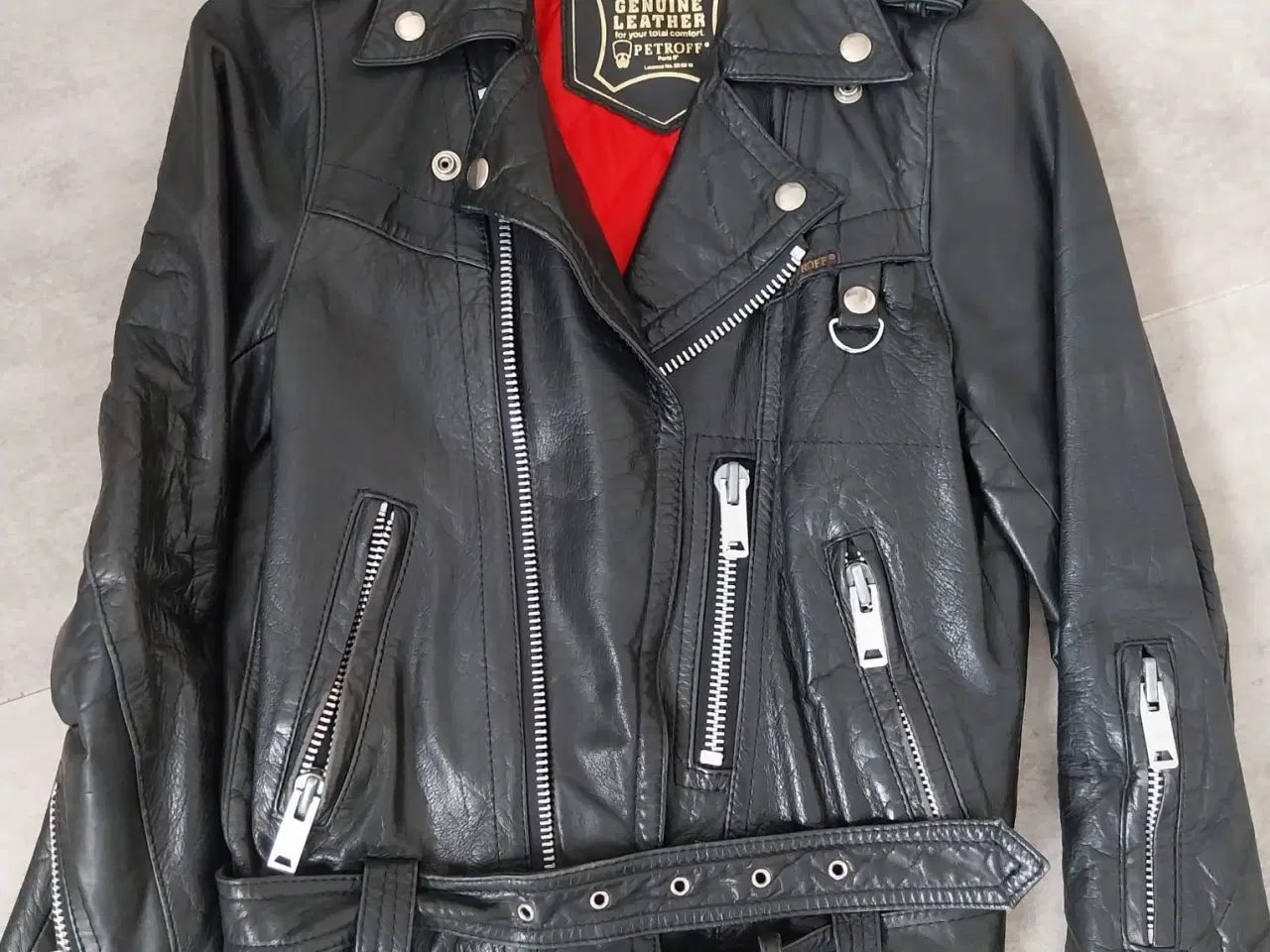 Billede 1 - Fin biker jakke i ægte læder