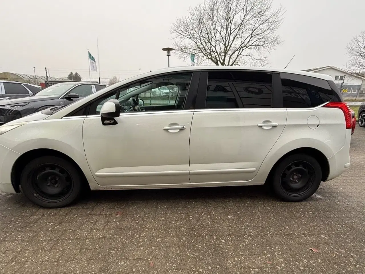 Billede 5 - Peugeot 5008 2,0 HDi 150 Premium 7prs