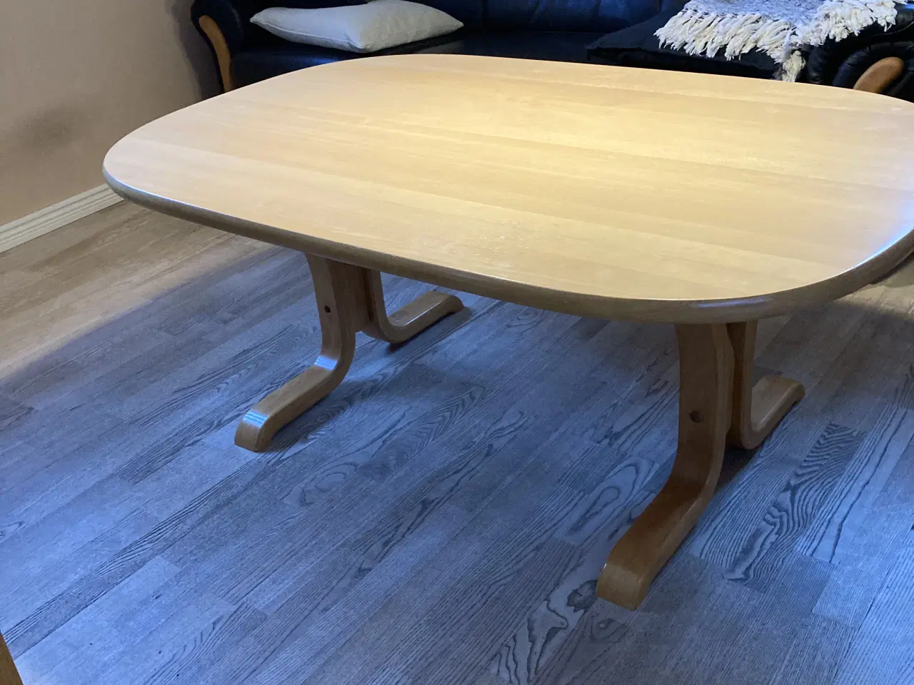 Billede 2 - Sofabord i bøg af mærket skouby