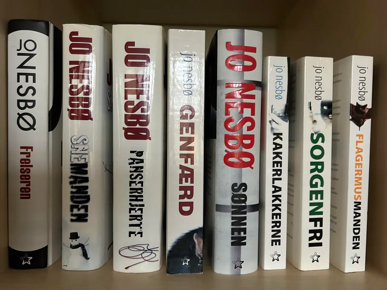 Billede 1 - Sorgenfri og Flagermusmanden m.fl. af Jo Nesbø