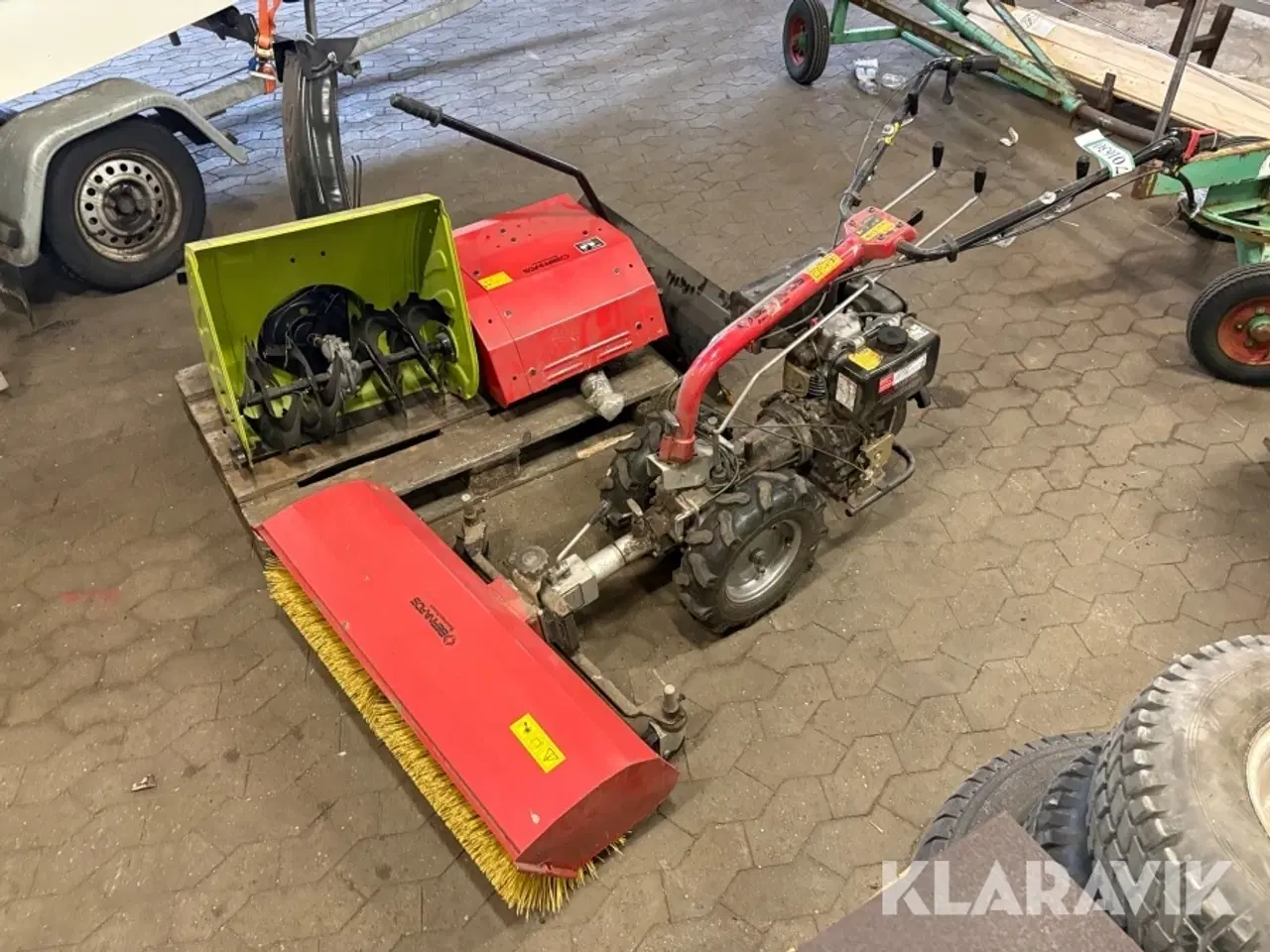 Billede 1 - 2-hjulet traktor Bernards MF360D