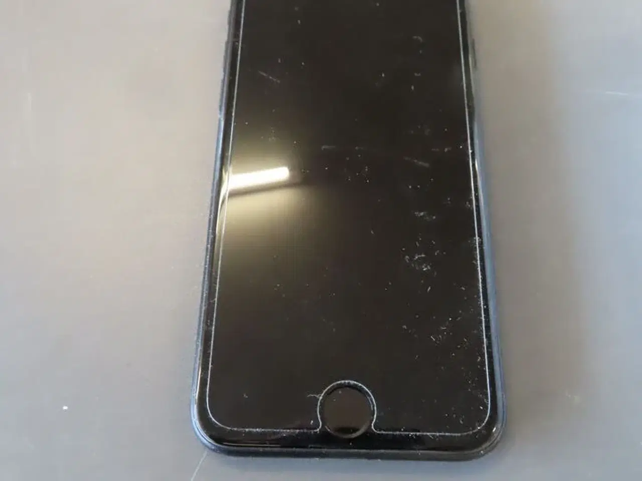 Billede 1 - Mobiltelefon APPLE Iphone SE 3. Gen - 64 GB