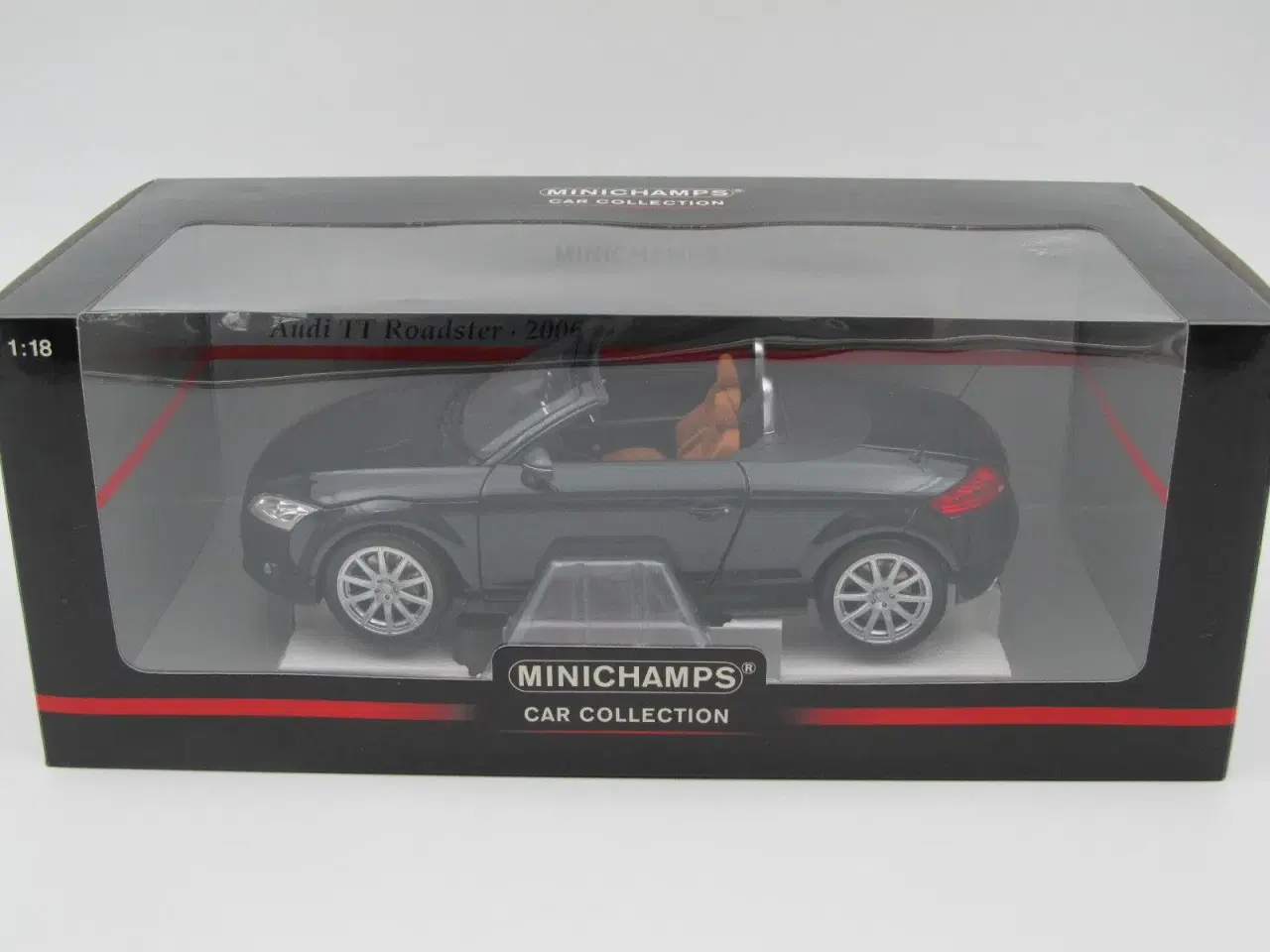 Billede 8 - 2007 Audi TT Roadster 1:18  Super god kv