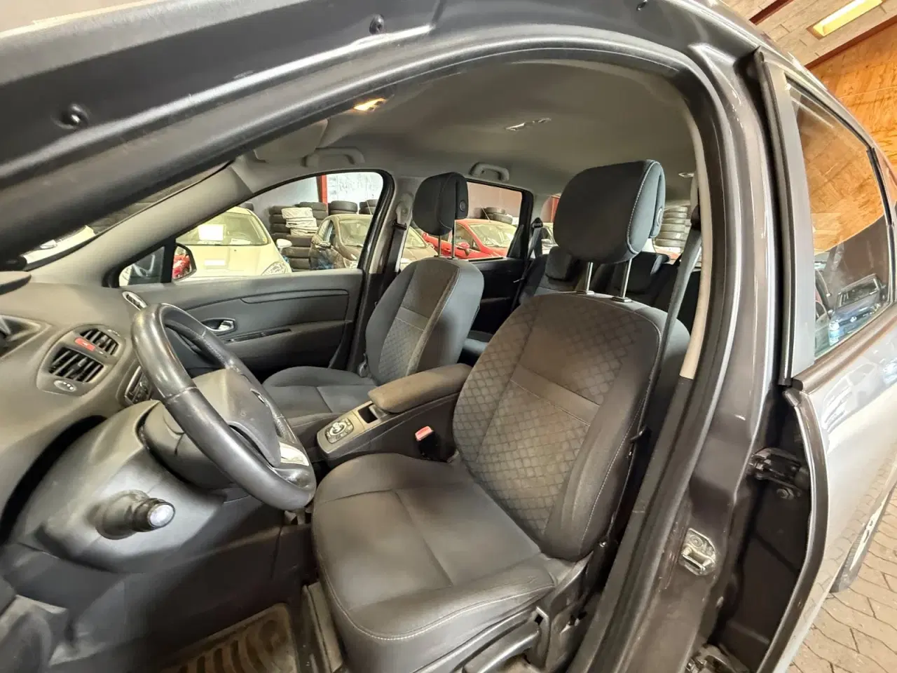 Billede 11 - Renault Grand Scenic III 1,9 dCi 130 Dynamique 7prs