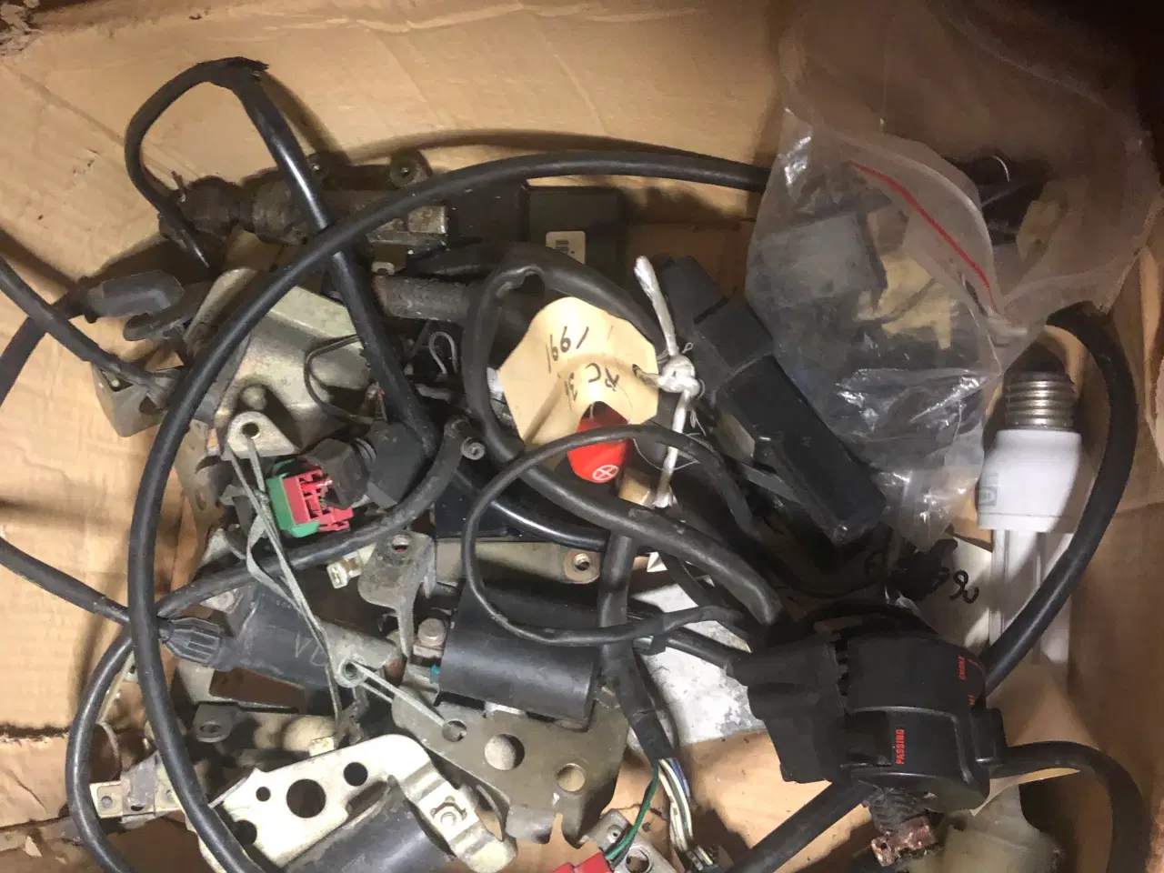 Billede 1 - Honda vfr800 v tec relæ
