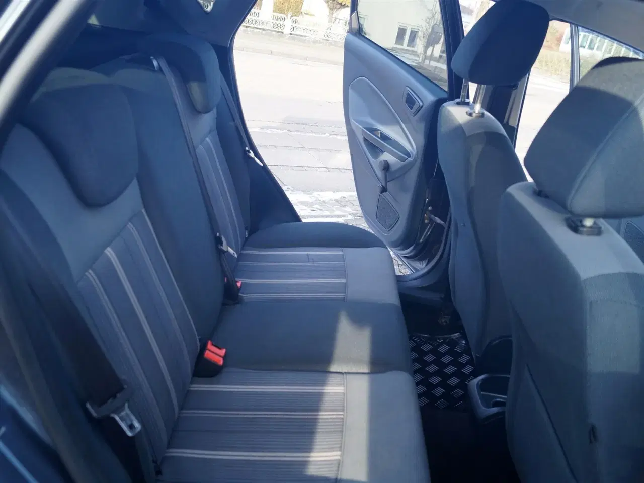 Billede 8 - Ford Fiesta 1,6 TDCi DPF Trend 90HK 5d