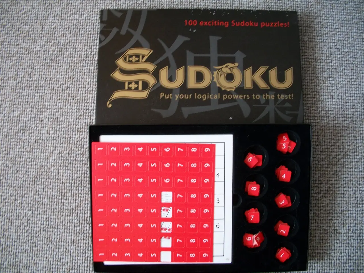 Billede 1 - Sudoku brætspil med 100 spilleplader 
