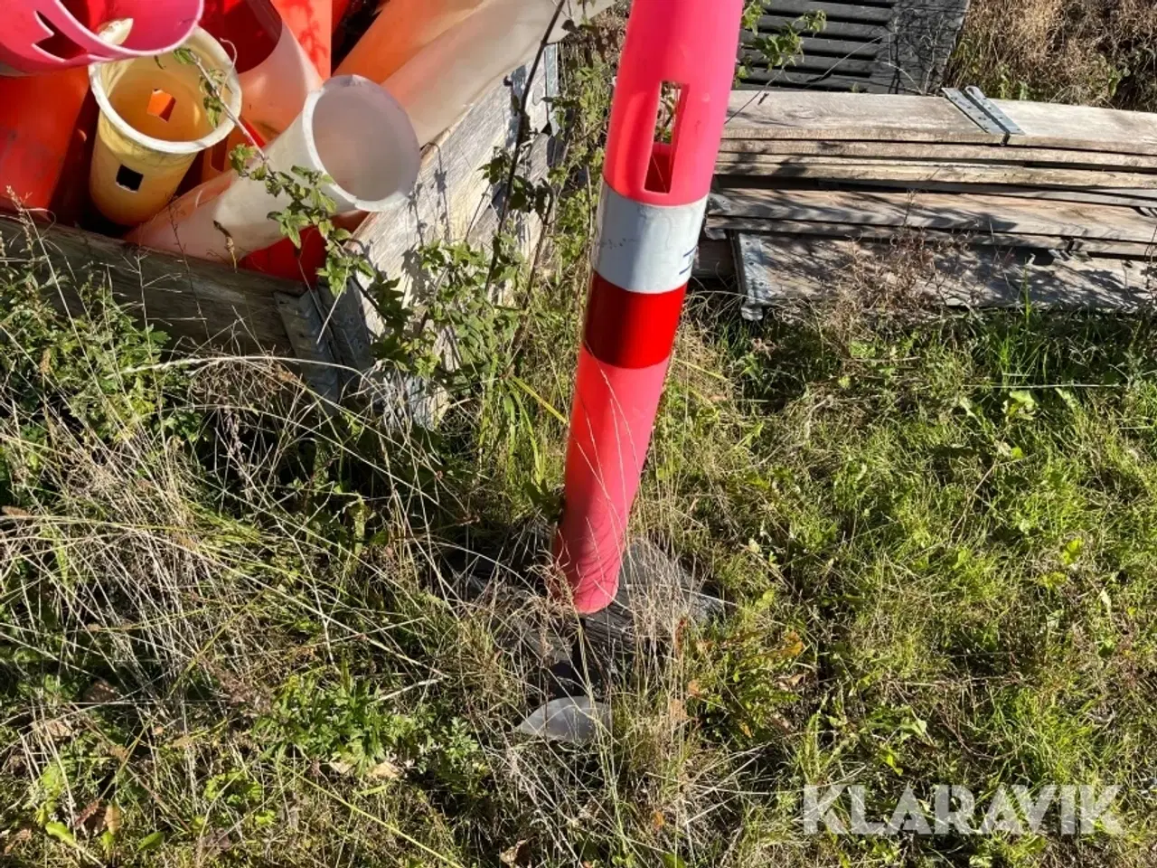 Billede 3 - Skilte fødder og stolper blandet palle