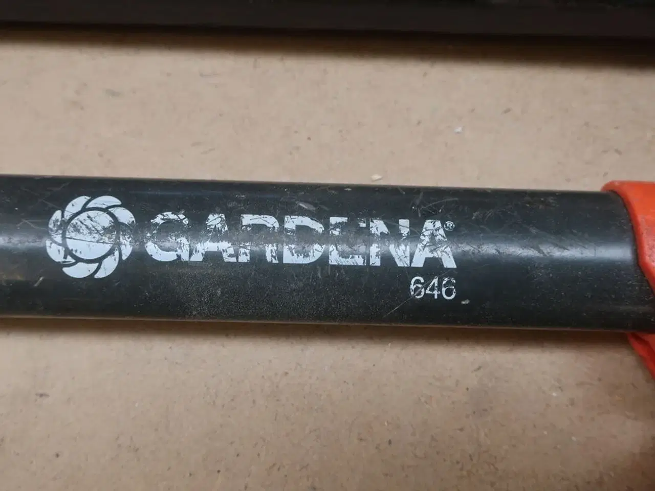 Billede 4 - Hækkeklipper, økse og grenklipper