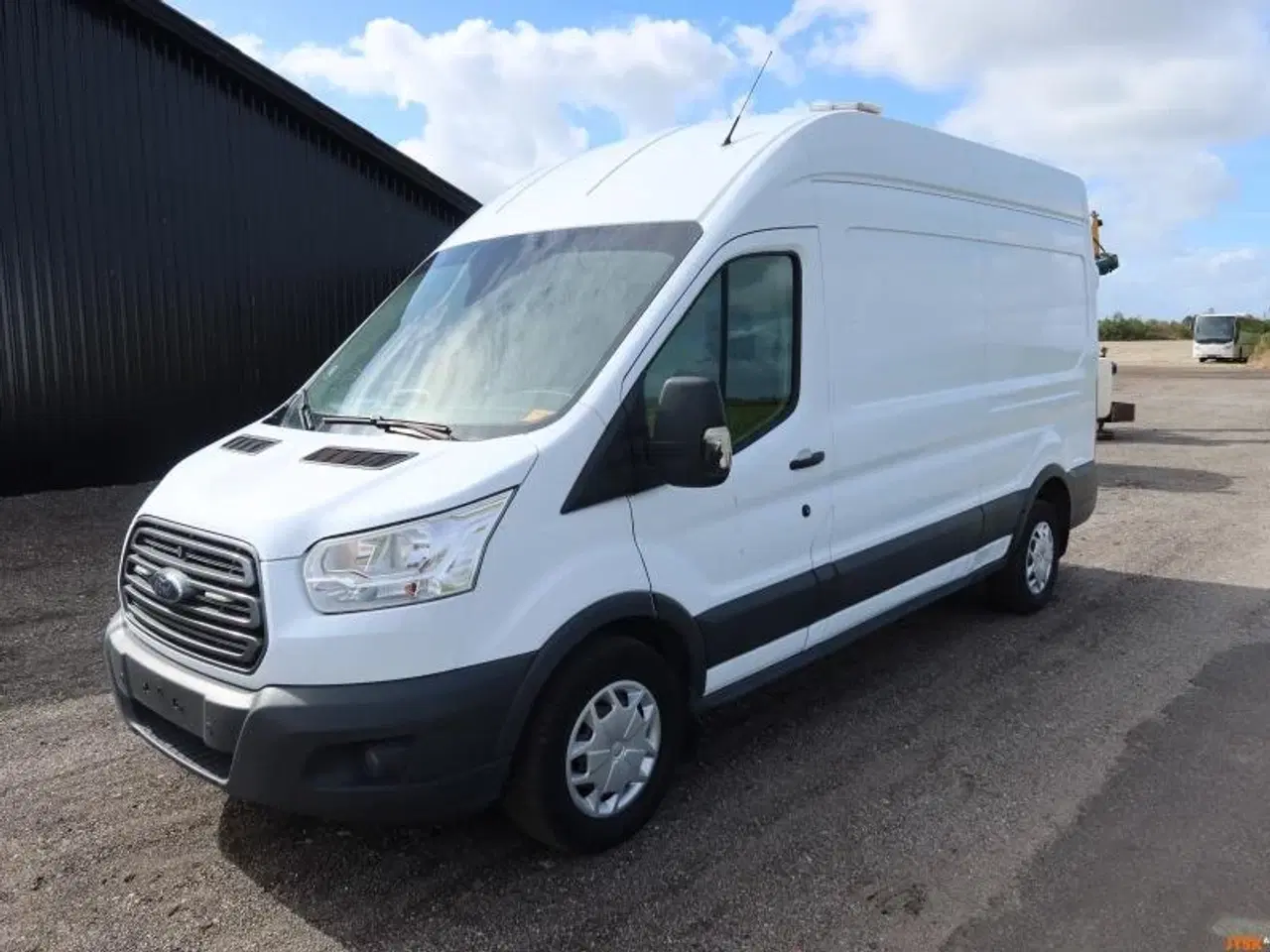 Billede 1 - VAREBIL, FORD TR