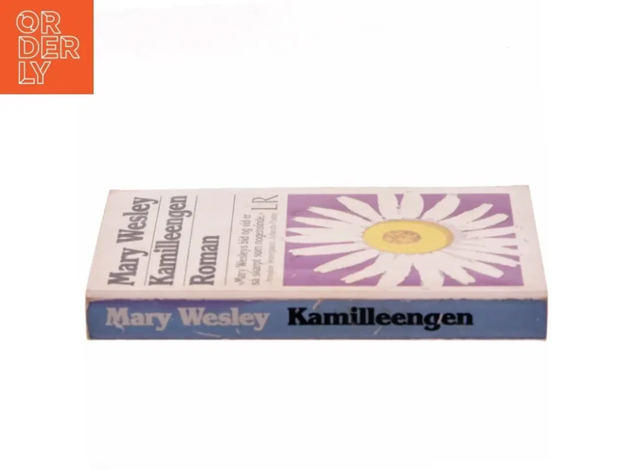 Billede 2 - Kamilleengen af Mary Wesley (Bog)