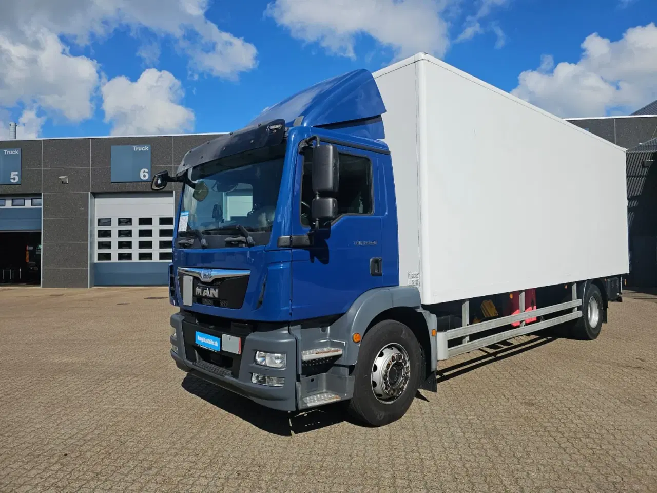 Billede 1 - MAN TGM 18.290, Lukket kasse