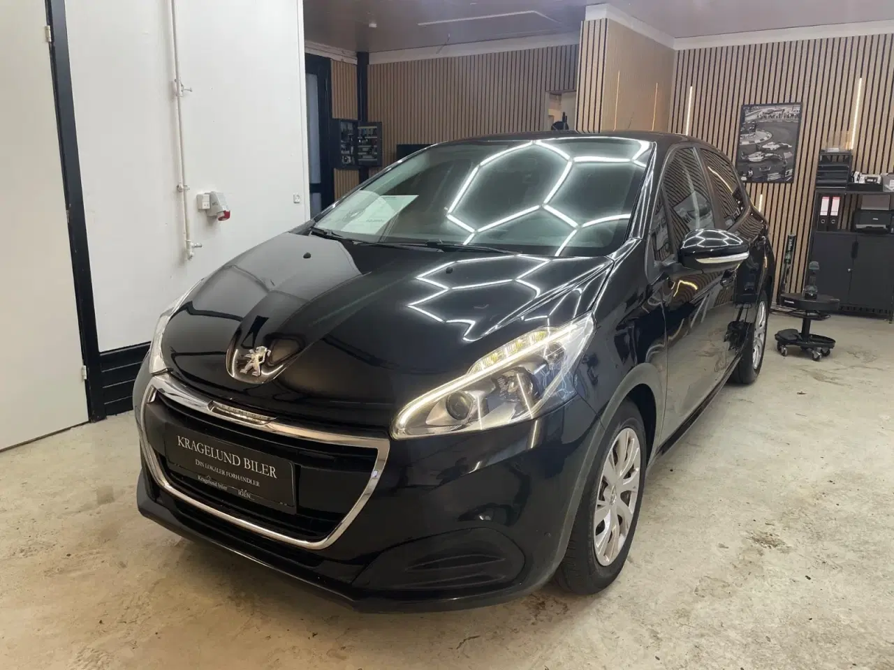 Billede 1 - Peugeot 208 1,6 BlueHDi 100 Active