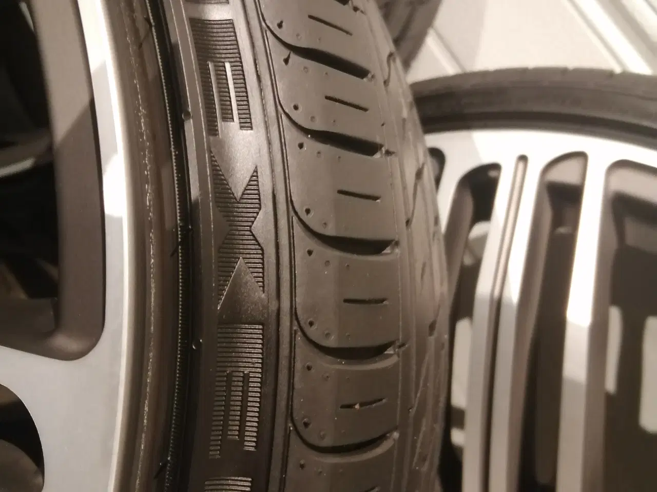 Billede 11 - BMW 20` MAM alufælge ink dæk som nye !