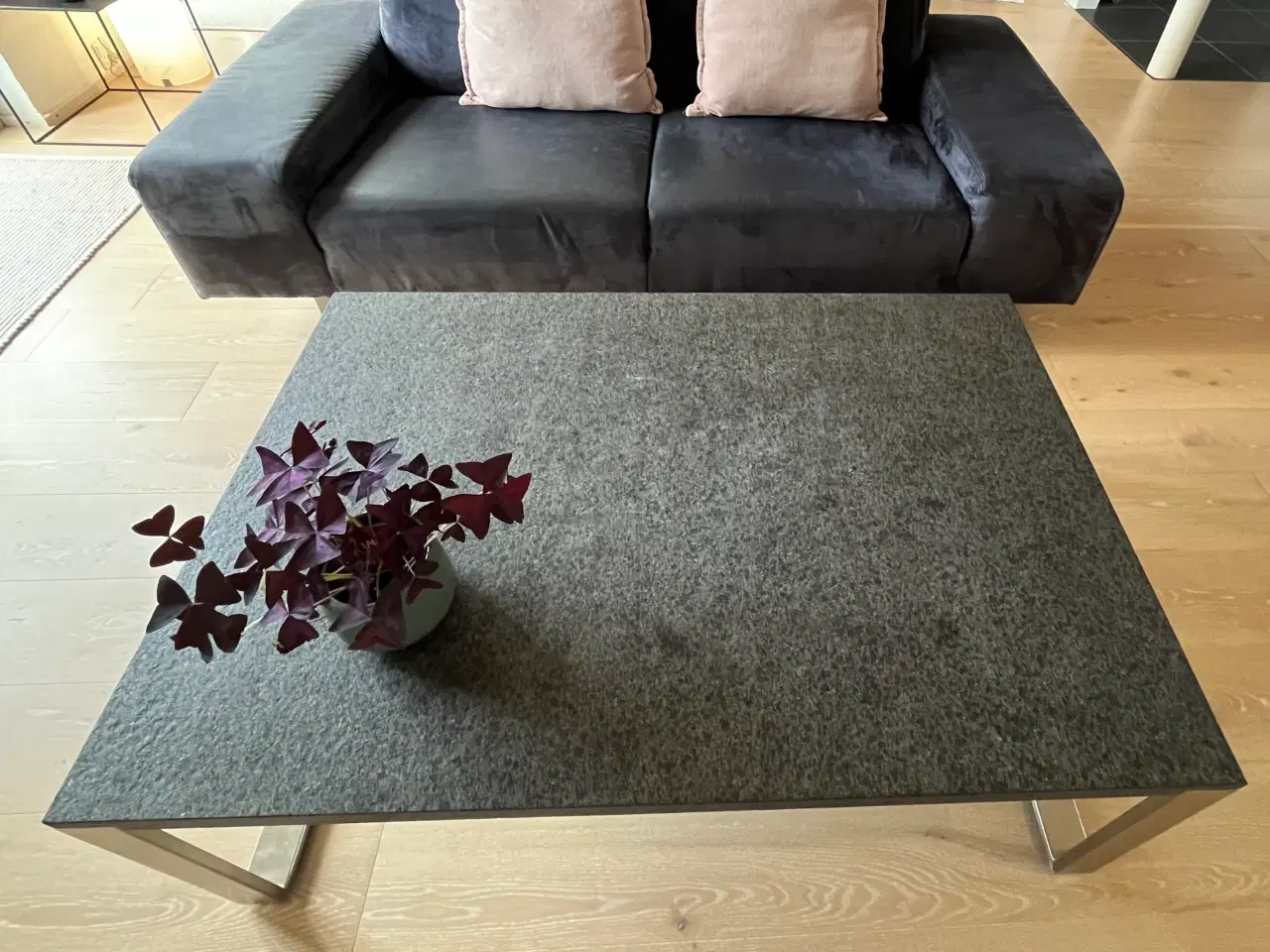 Billede 12 - Sofa og sofabord 