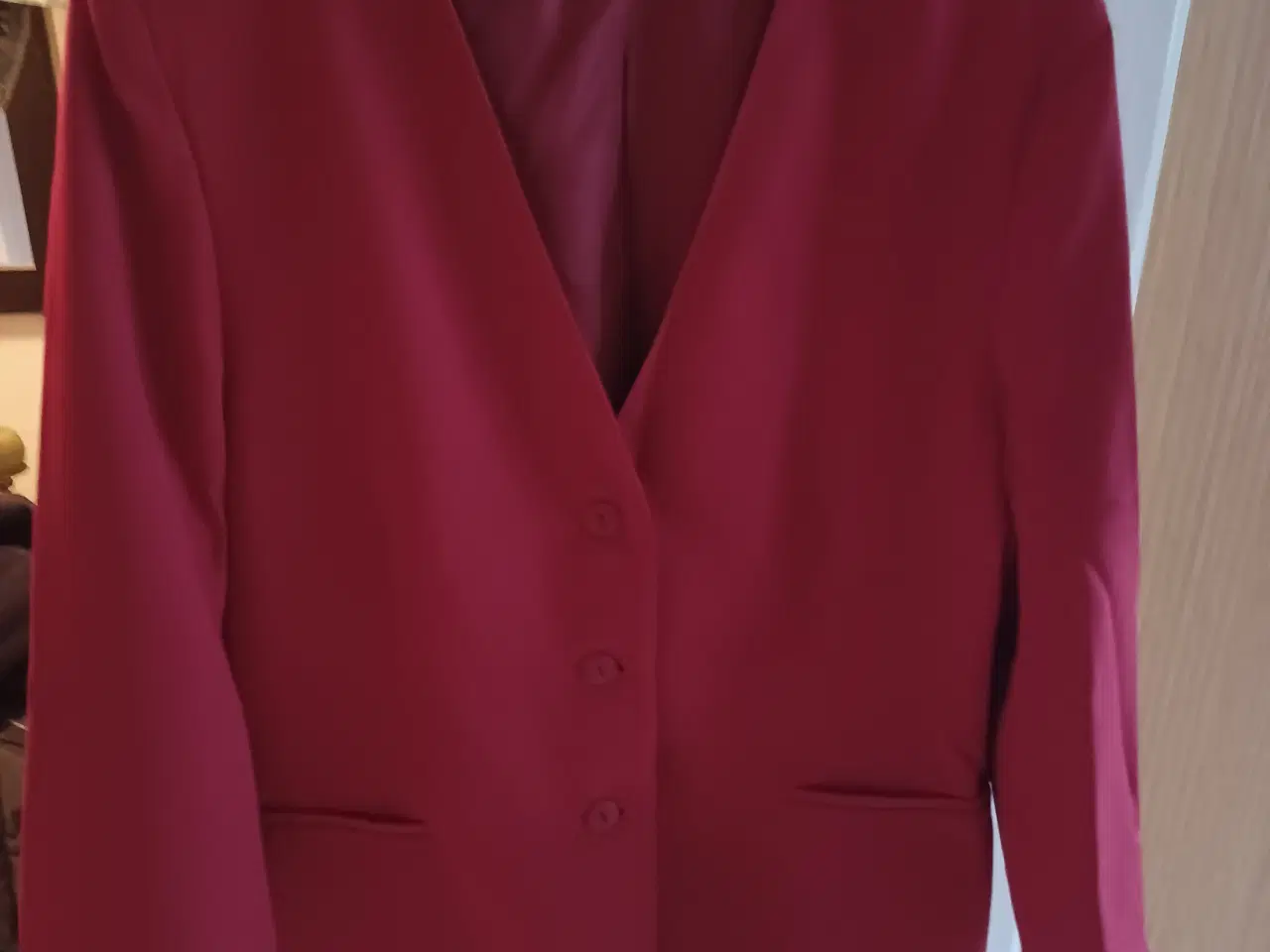 Billede 1 - Blazer mørkerød /deep red i str. 44 ny / ubrugt