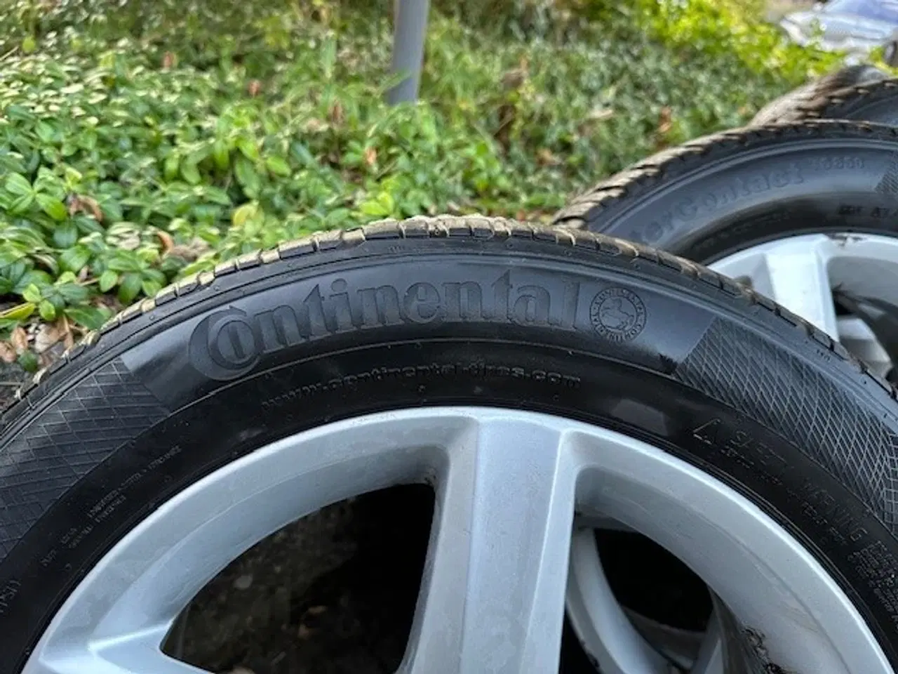 Billede 3 - Vinterdæk på fælge, org. VW