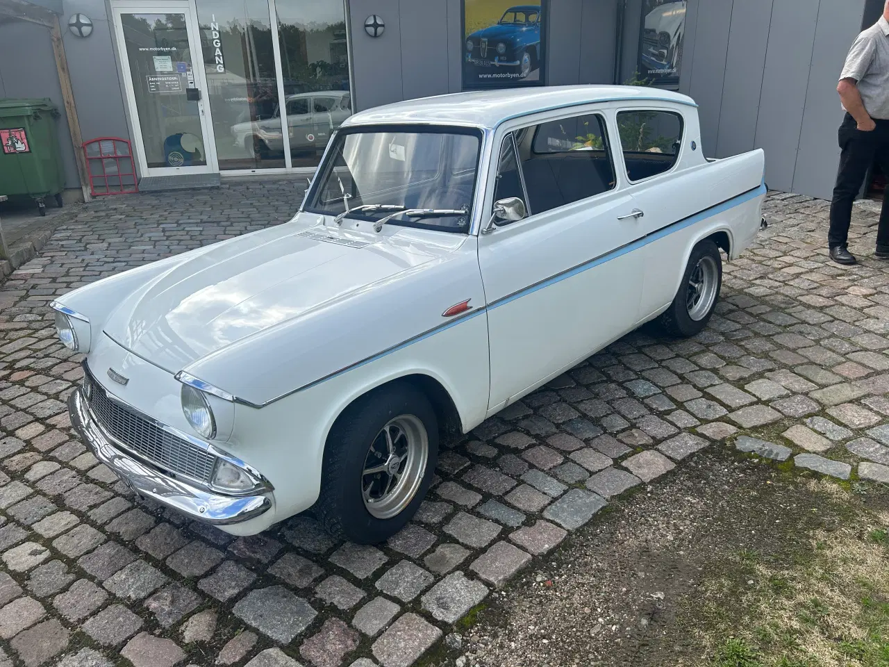 Billede 1 - Ford Anglia 105 E 1963 i super stand