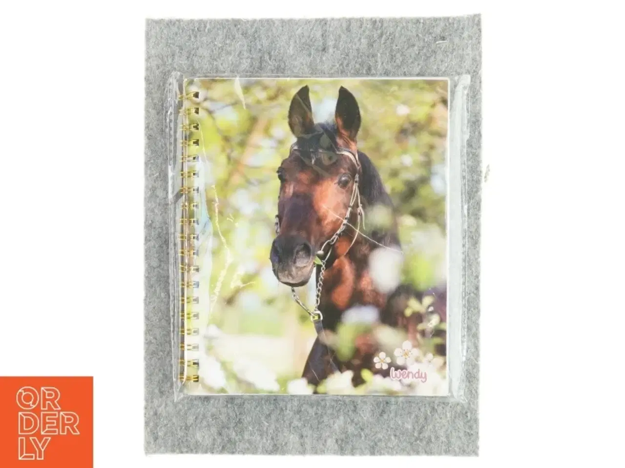 Billede 1 - ny Notesbog (str. 18 x 15cm)