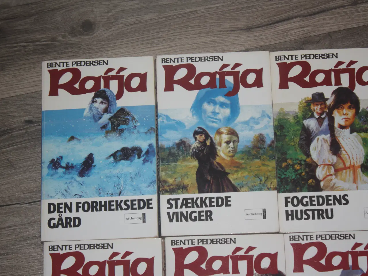 Billede 2 - Raija bøger af Bente Pedersen