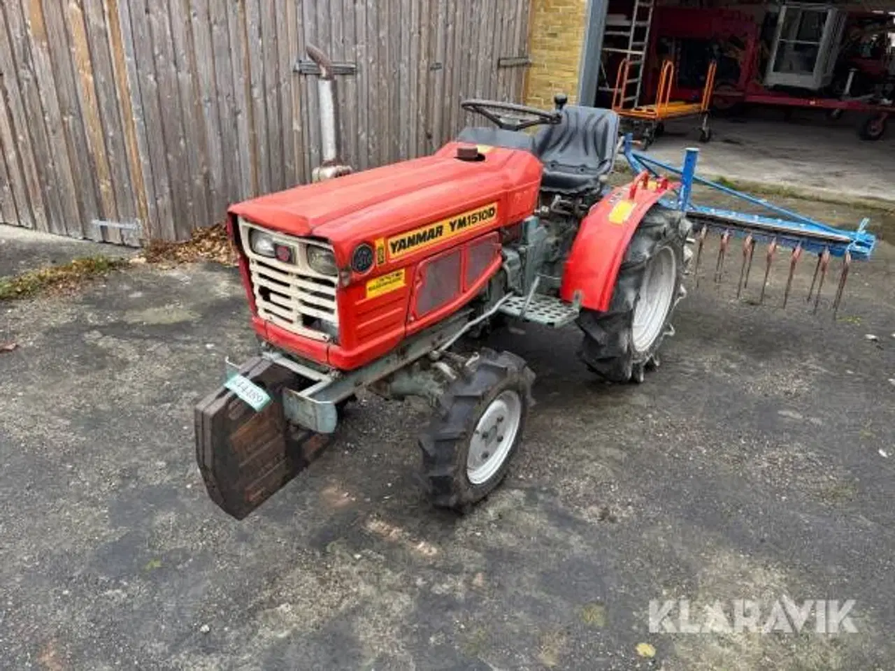 Billede 1 - Traktor (veteran) YANMAR YM1510D 4x4 + gårdrive 2.