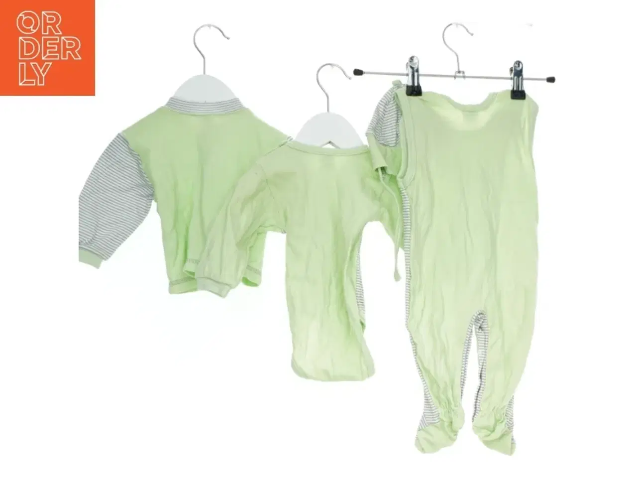 Billede 2 - Sæt med bodystocking, trøje, heldragt og hue fra Usmiech Dziecka (str. 68)
