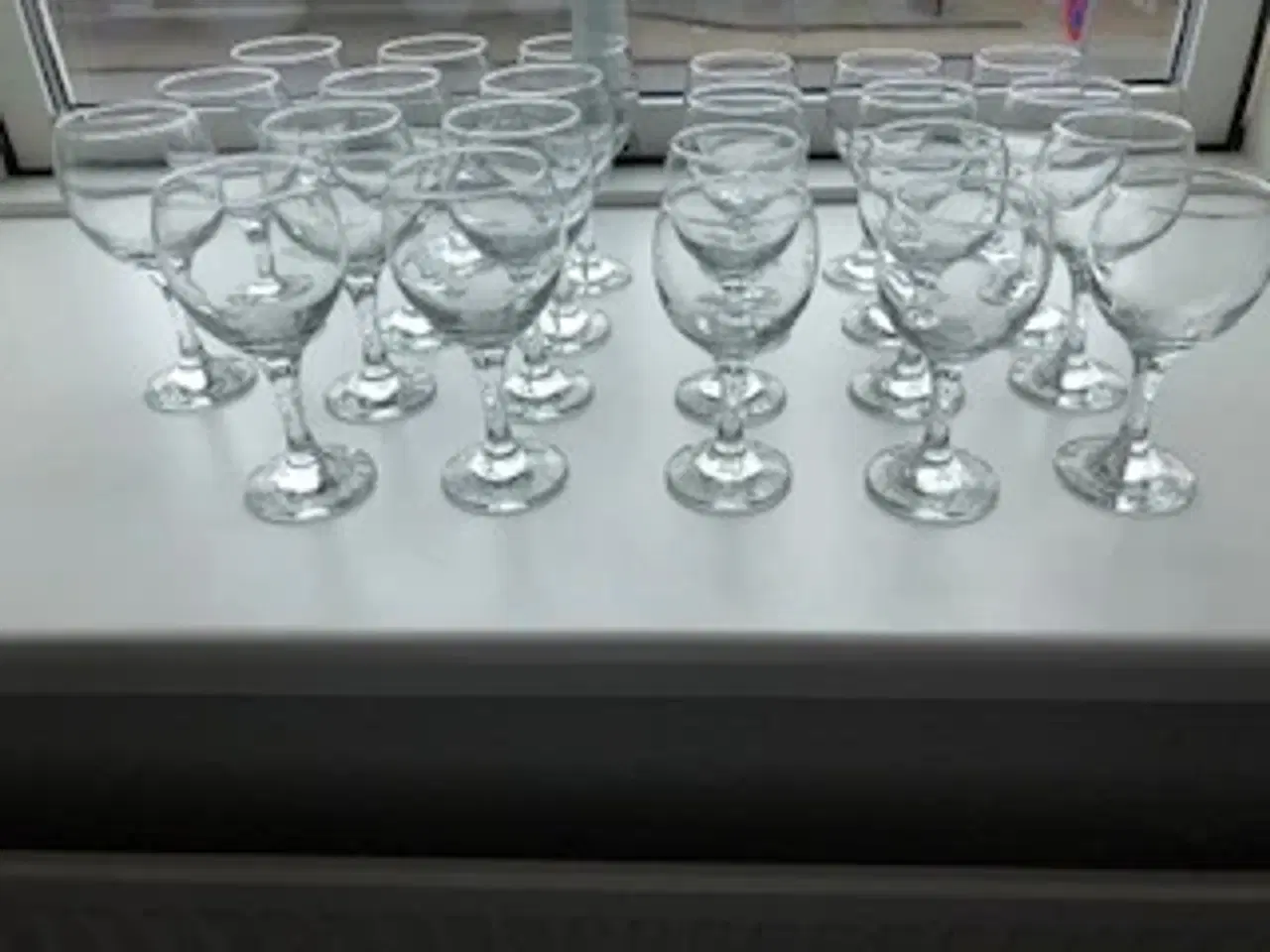 Billede 1 - Rosen Dahl Rød og Hvidvins glas 