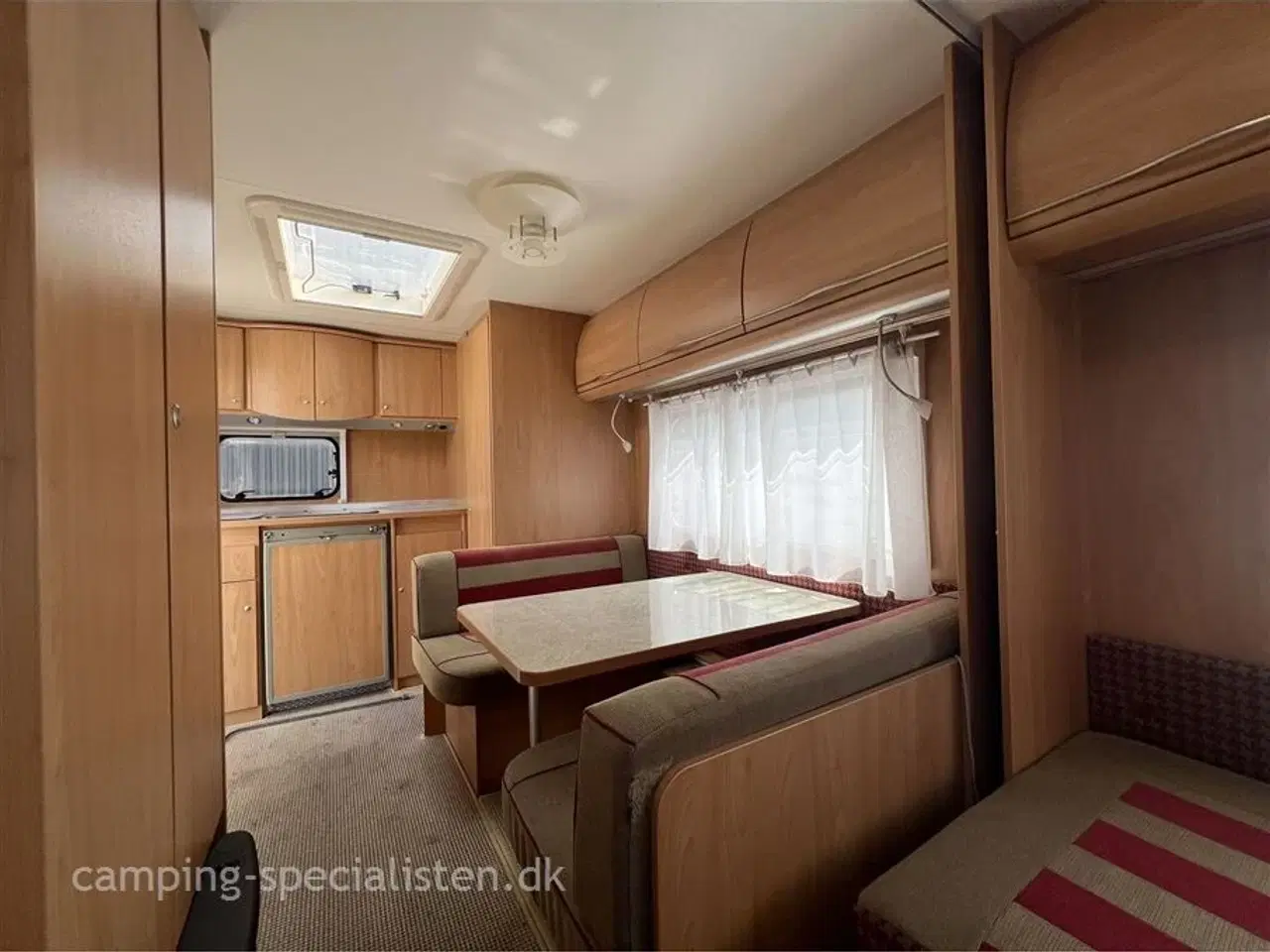 Billede 11 - 2005 - Bürstner Ventana 470 TL   Bürstner Ventana 470 TL 2005 - Se den nu hos Camping-Specialisten.dk