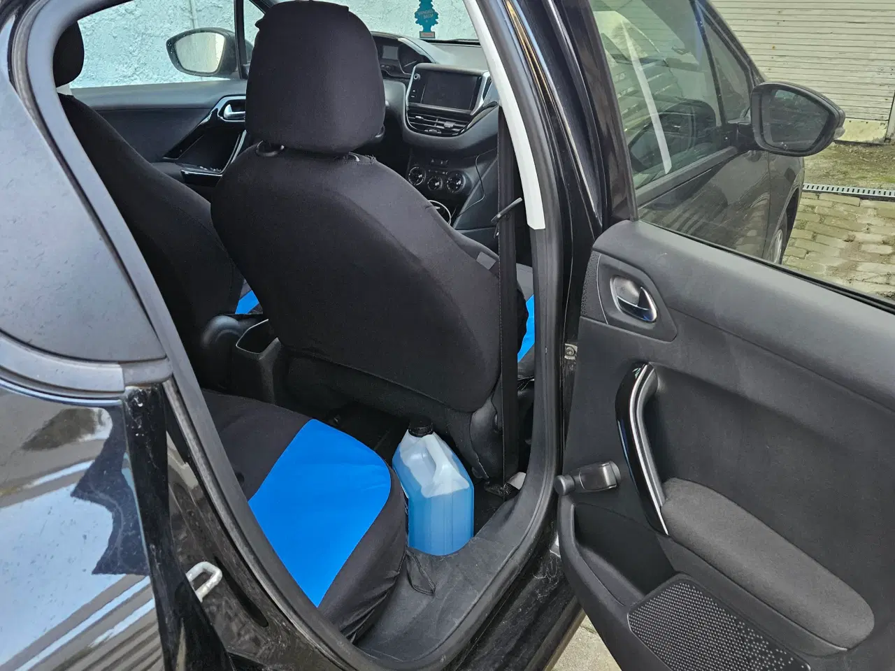 Billede 1 - Peugeot 208 1.6 blue hdi  Diesel