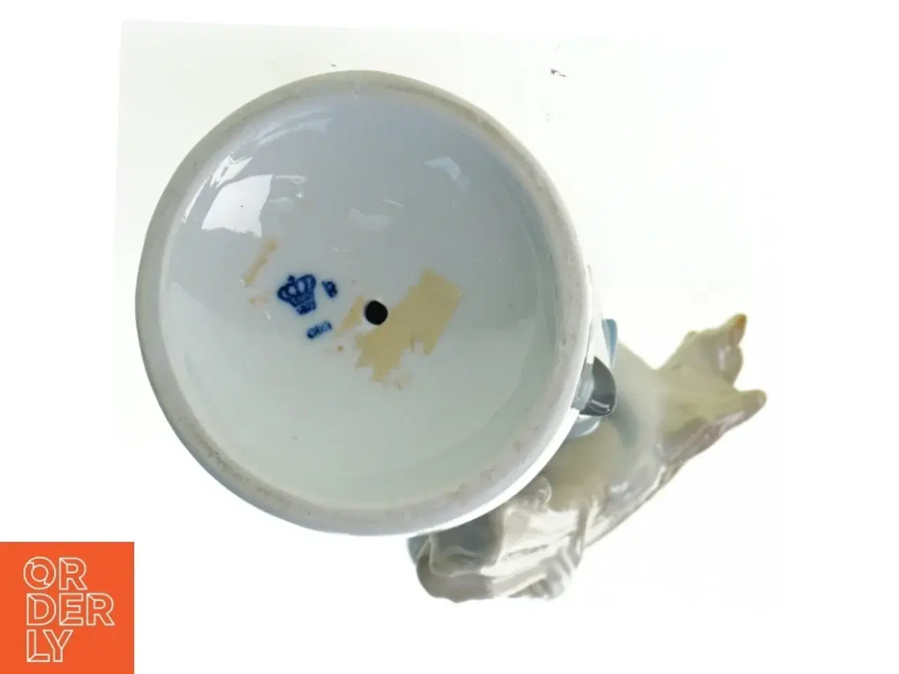 Billede 6 - Bondepige i porcelæn fra Royal Copenhagen (str. 25 x 8 cm)
