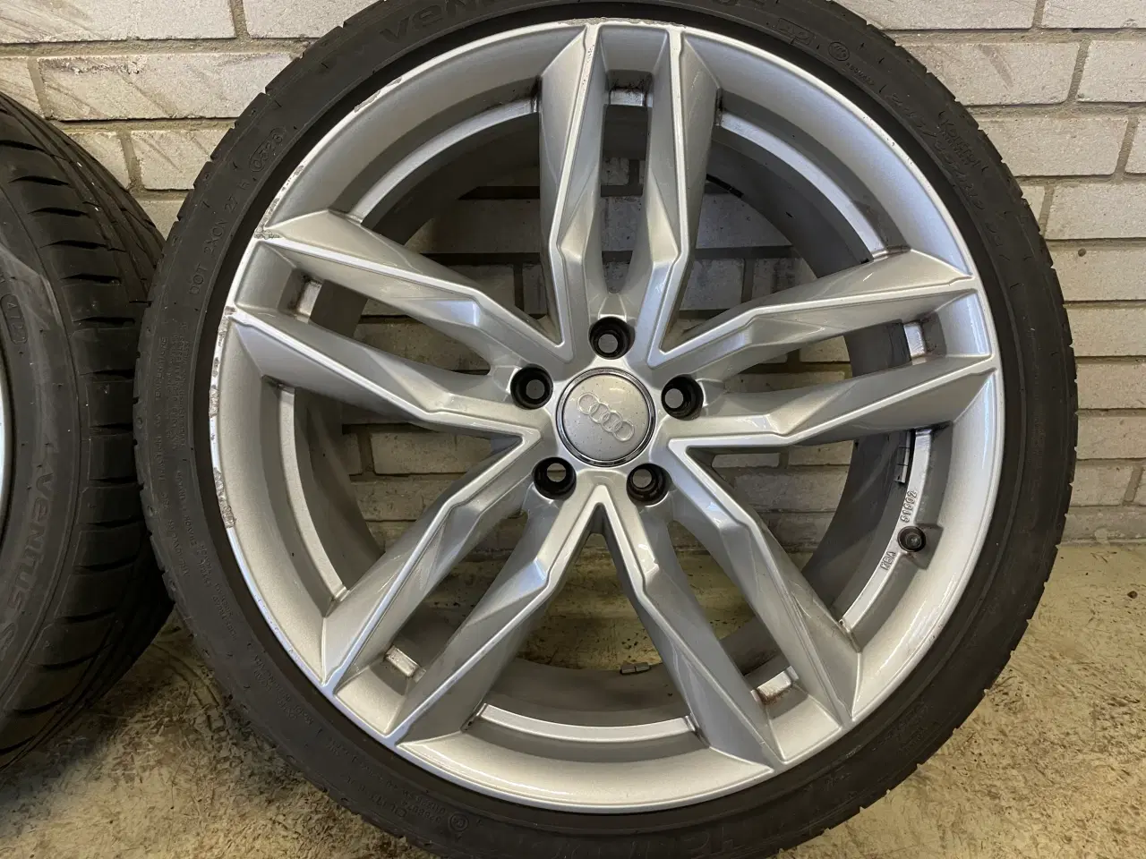 Billede 4 - 19 Audi A4 245/35r19 Ref.116 sommer